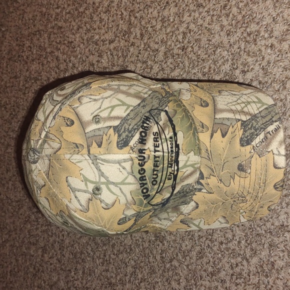 Acorn Trail Voyageur North Outfitters Camo Embroidered Snap-on Hunting Hat Cap - Picture 1 of 9